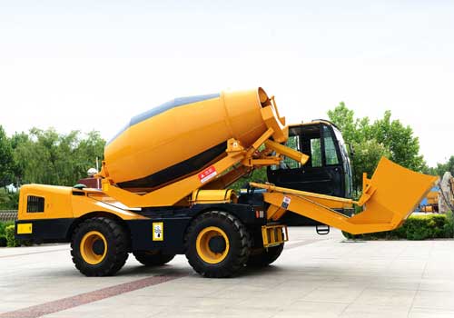 Self Loading Concrete Mixer Truck For 1.2 CUM