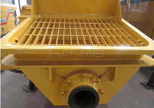 Boom machine concrete line pump